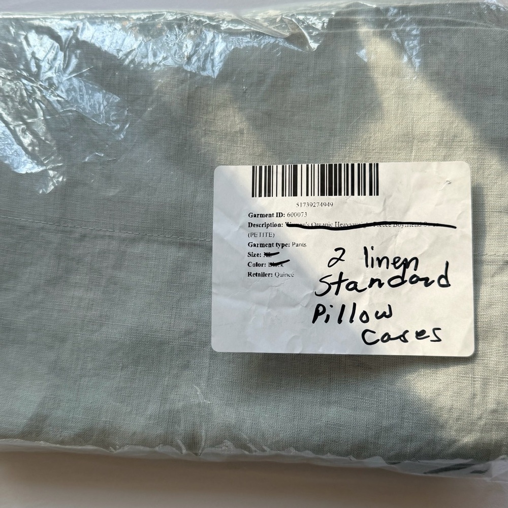 QUINCE Soft Green 100% Italian Linen Standard Pillowcase Set of 2 NWOT - Picture 5 of 5